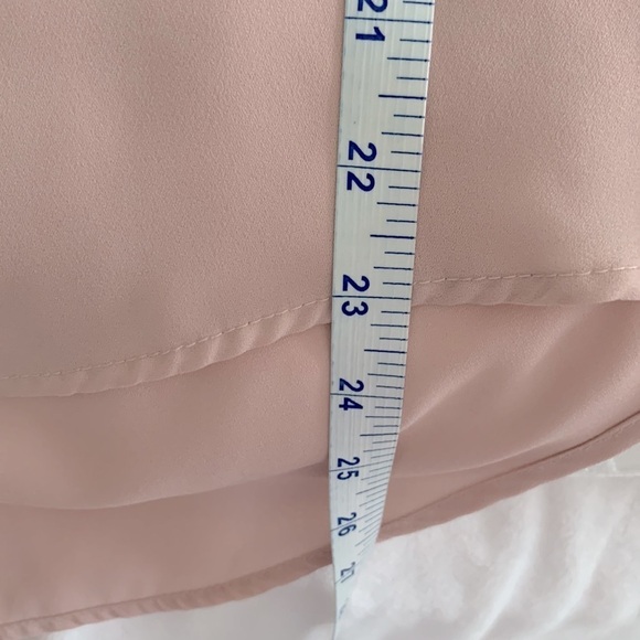 Philosophy Sheer Pink/Mauve, Cap Sleeve, V-Neck Blouse. High/Low. Size Medium - Picture 10 of 11